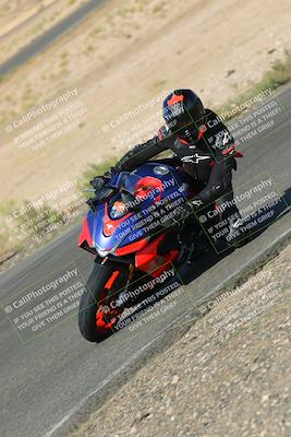 media/Oct-16-2022-TrackXperience (Sun) [[236a00b5b6]]/Group 3/session 2 turn 11/